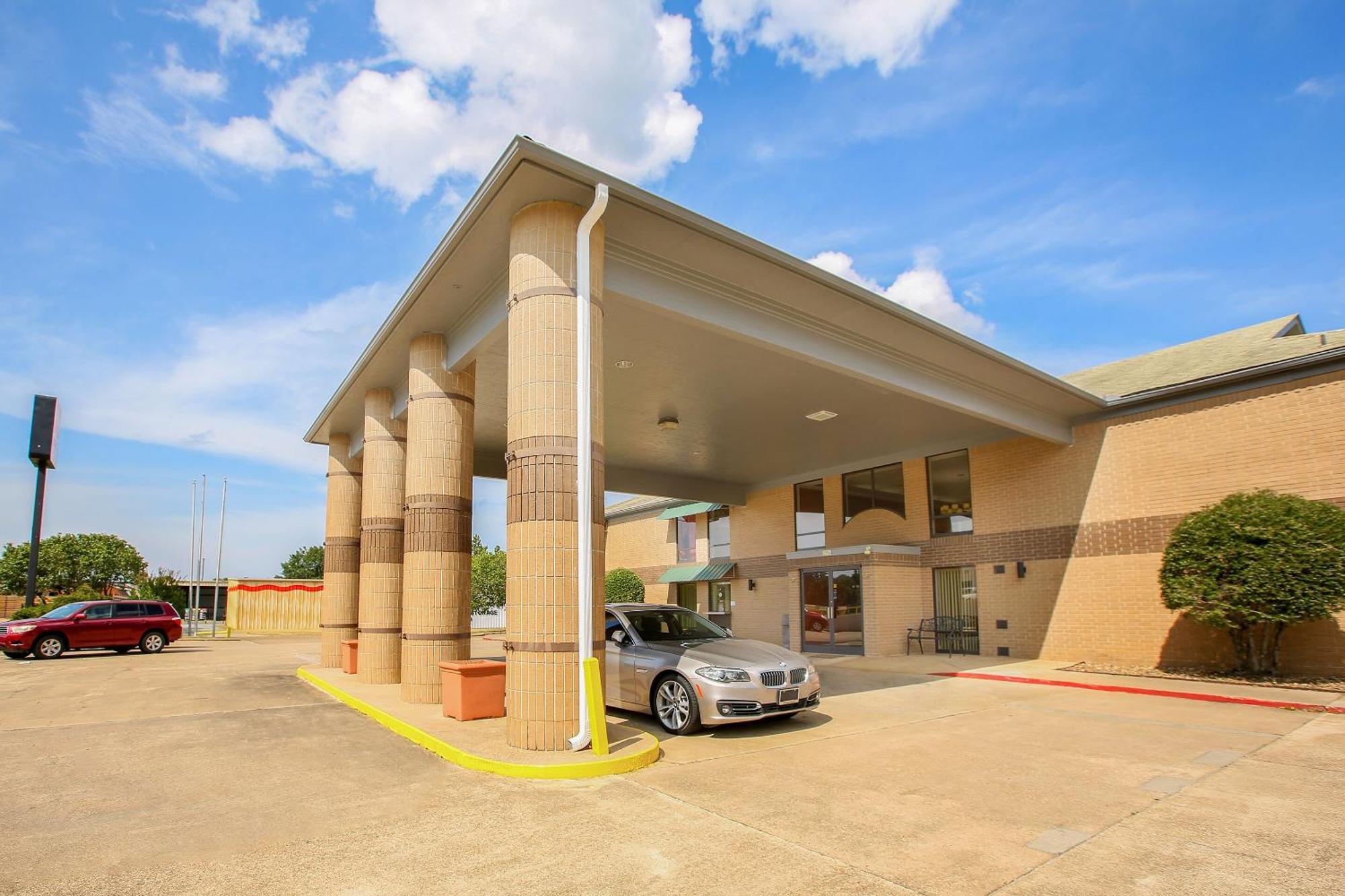 Oyo Hotel Texarkana Trinity Ar Hwy I-30 Bagian luar foto