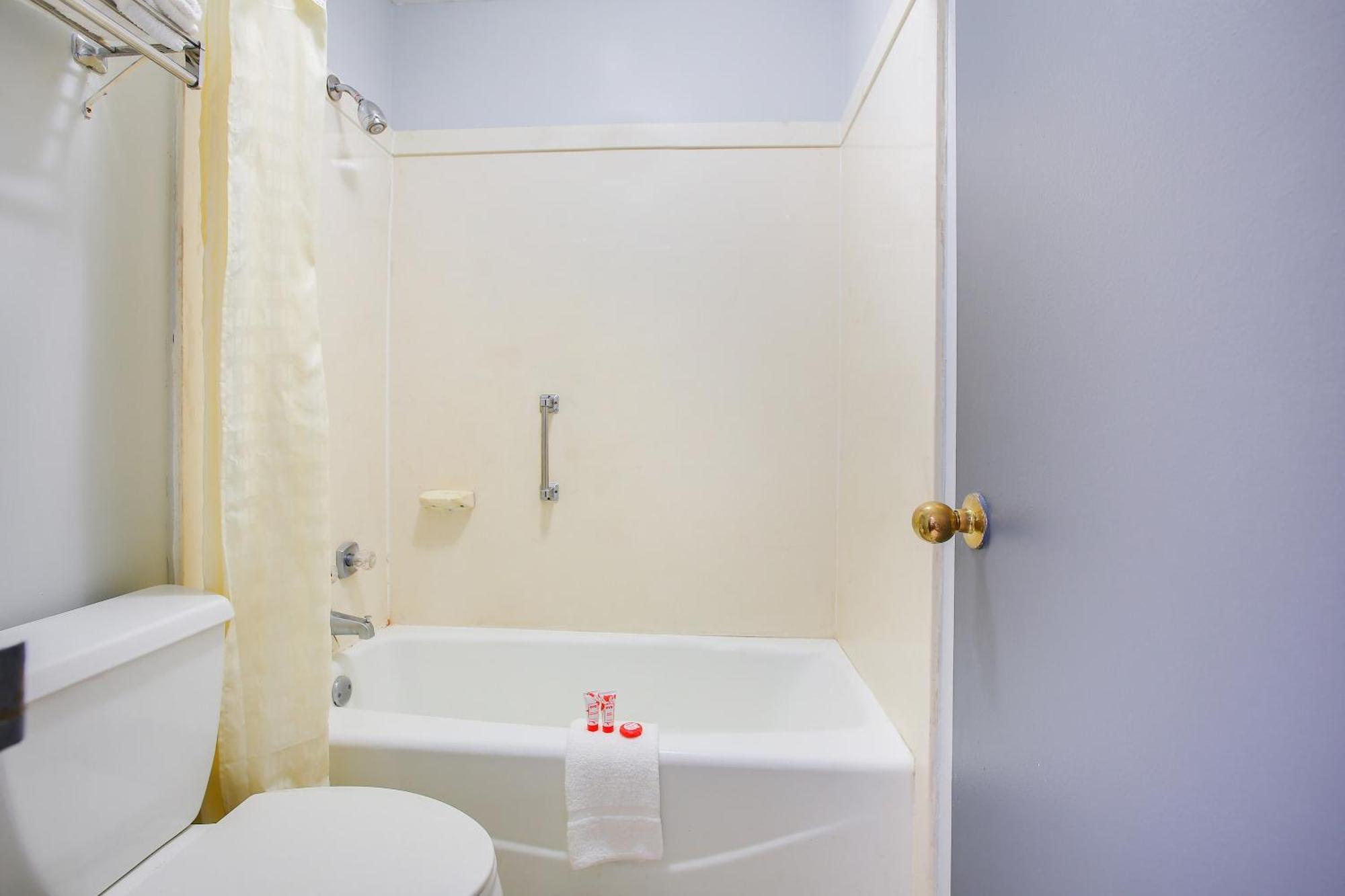 Oyo Hotel Texarkana Trinity Ar Hwy I-30 Bagian luar foto
